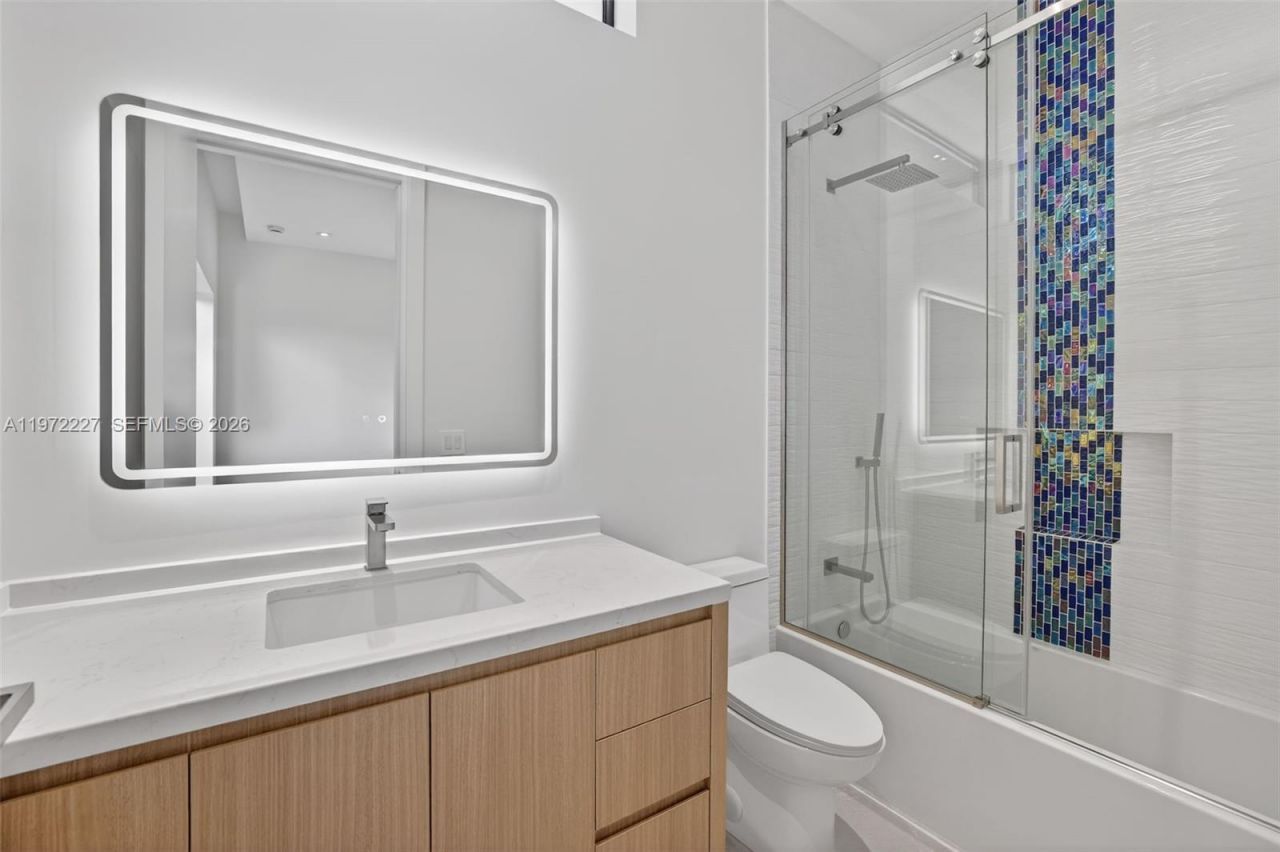 2709 NE 25th Ct, Fort Lauderdale, FL 33305 Photo