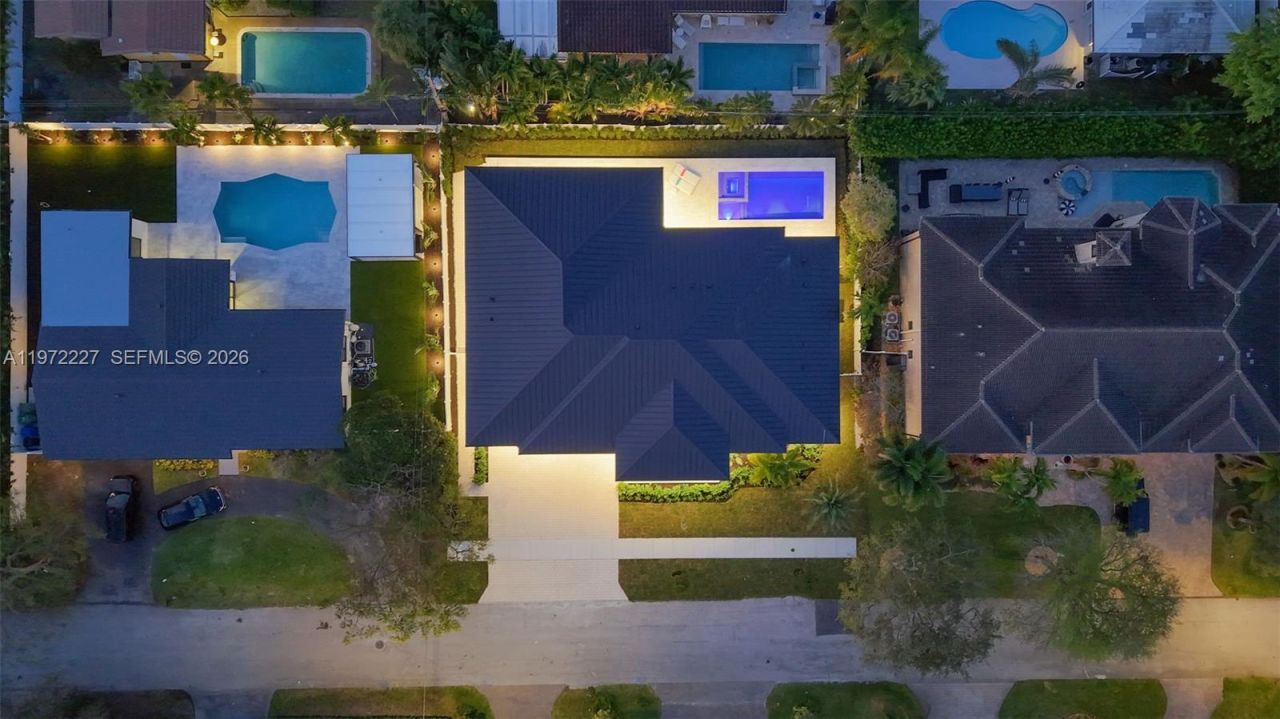 2709 NE 25th Ct, Fort Lauderdale, FL 33305 Photo