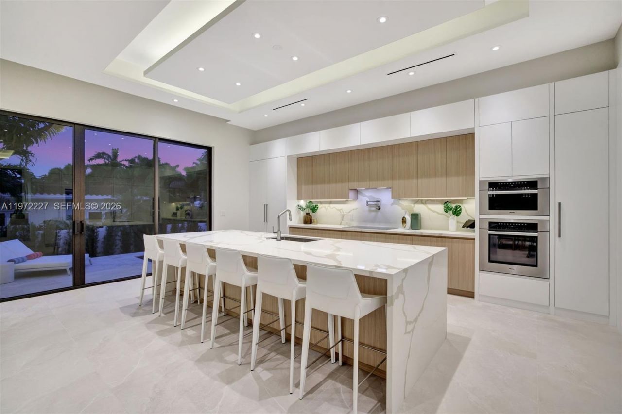 2709 NE 25th Ct, Fort Lauderdale, FL 33305 Photo