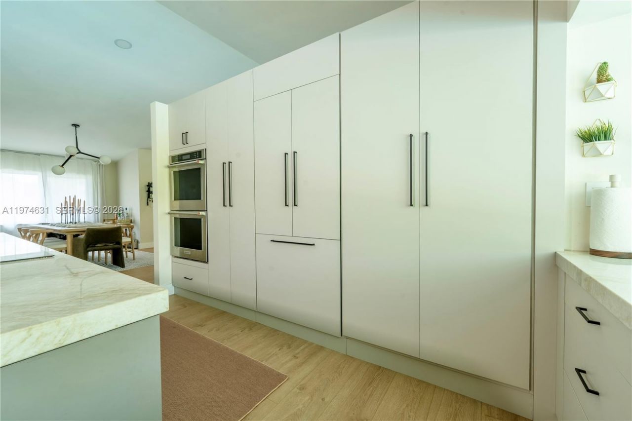 10461 SW 121st St, Miami, FL 33176 Photo