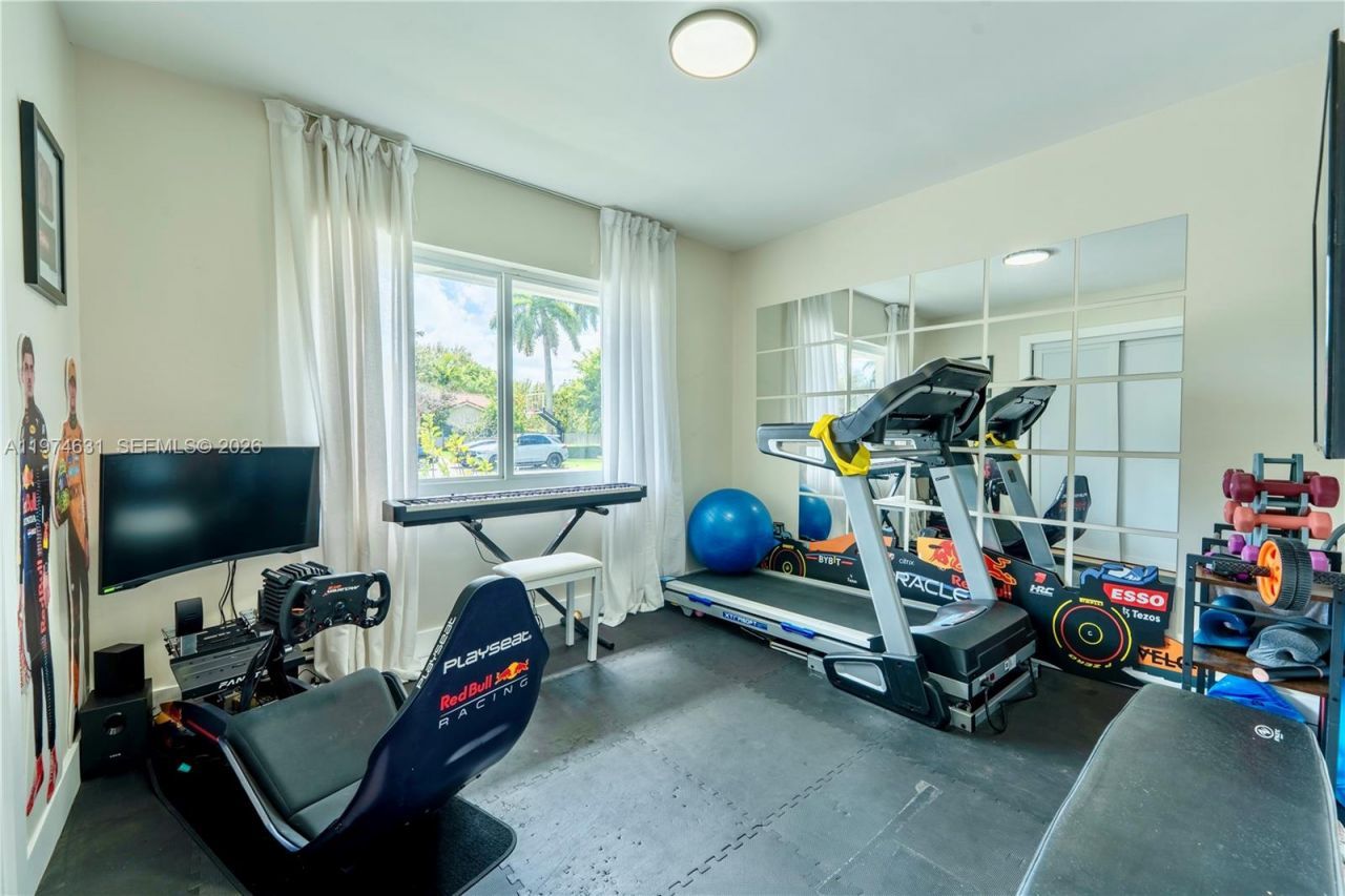 10461 SW 121st St, Miami, FL 33176 Photo