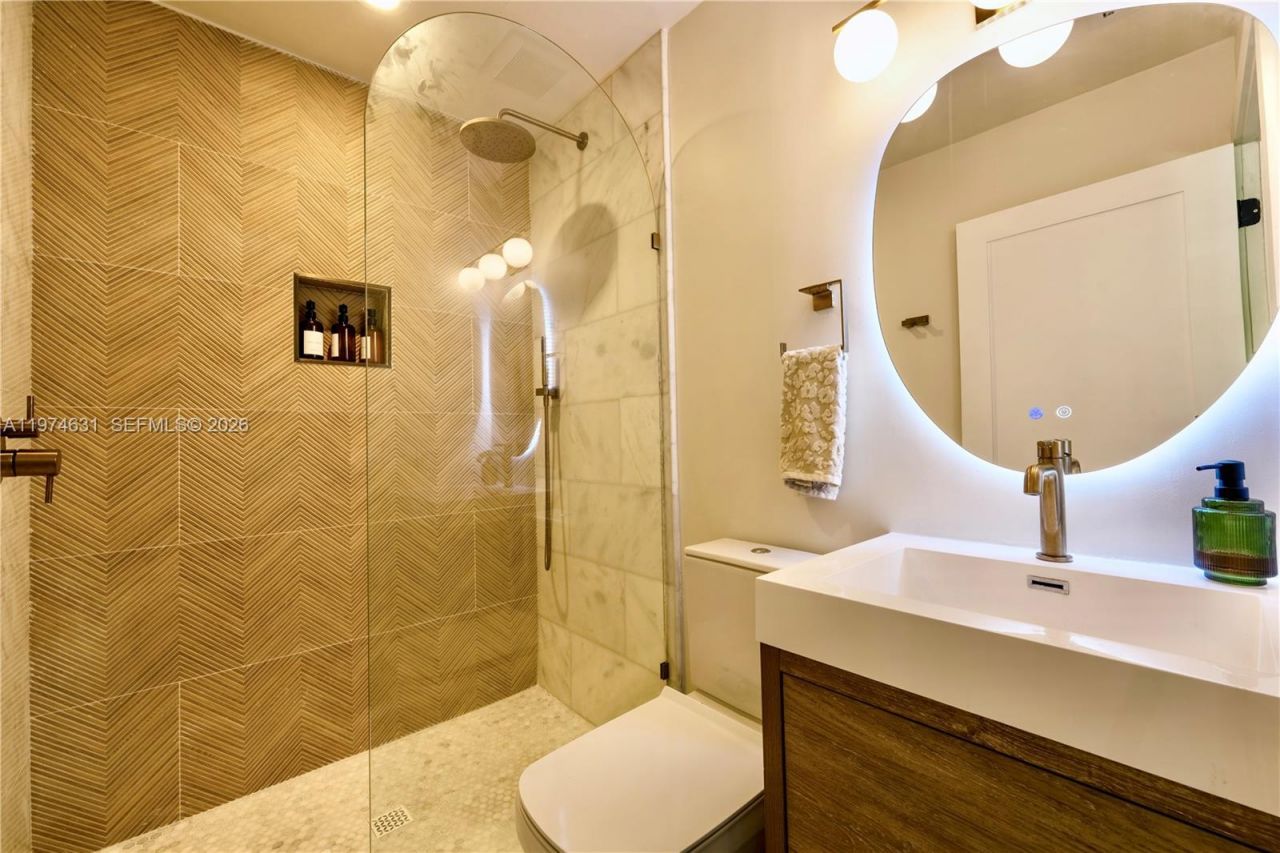 10461 SW 121st St, Miami, FL 33176 Photo