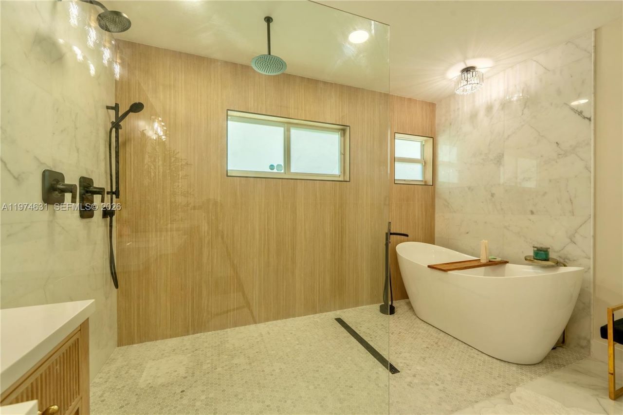 10461 SW 121st St, Miami, FL 33176 Photo