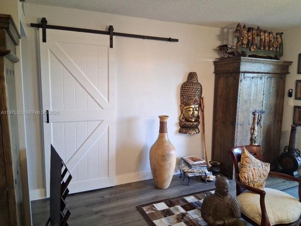 1000 St Charles Pl , Unit 609, Pembroke Pines, FL 33026