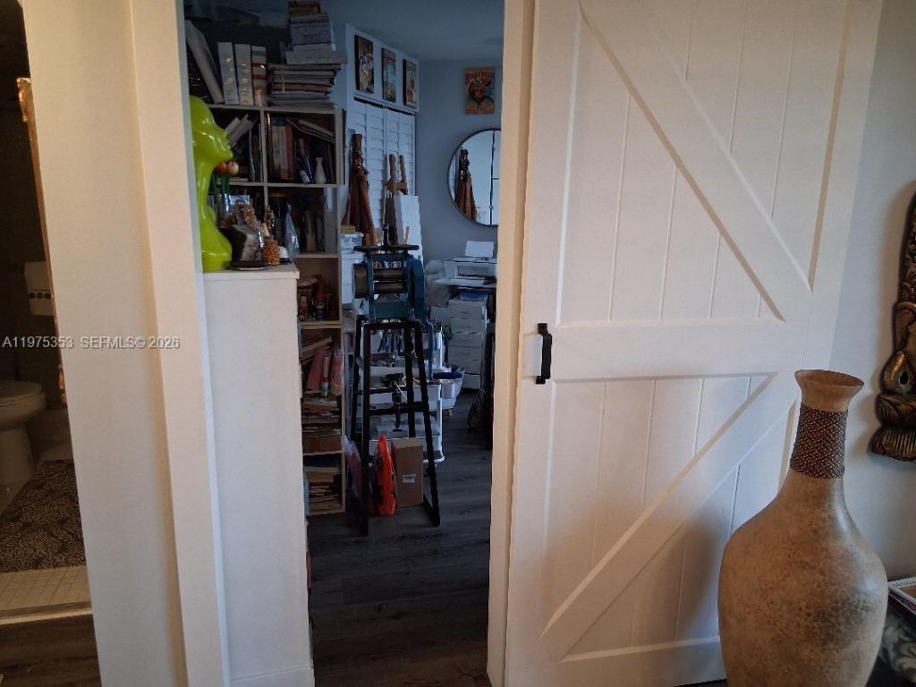 1000 St Charles Pl, Unit 609, Pembroke Pines, FL 33026 Photo