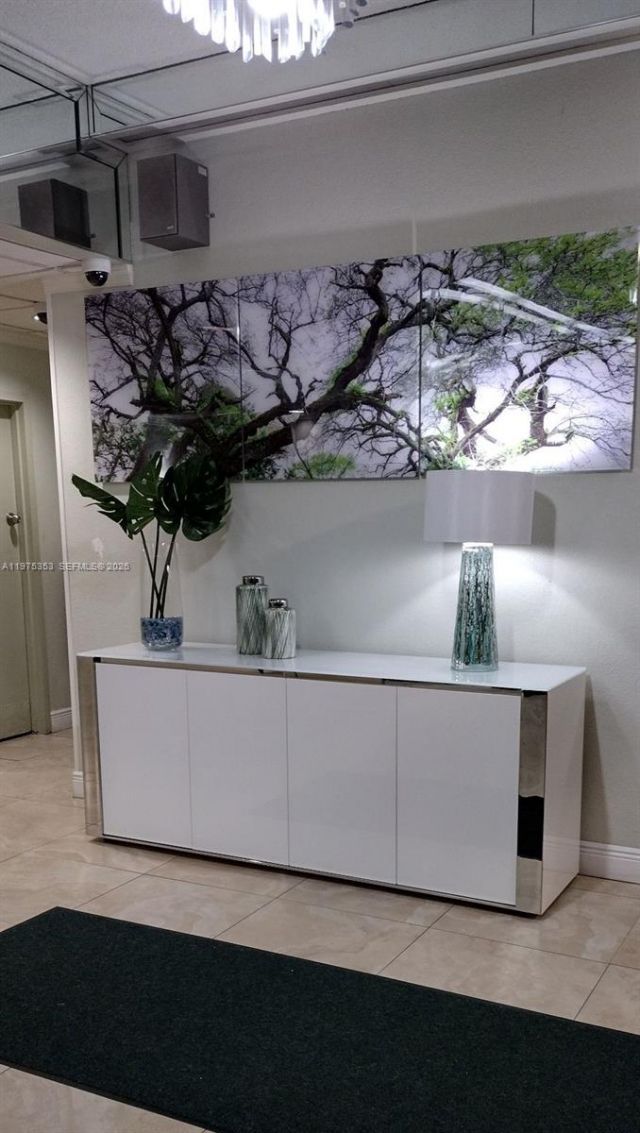 1000 St Charles Pl, Unit 609, Pembroke Pines, FL 33026 Photo