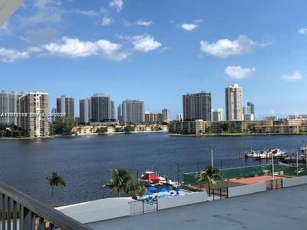 2780 NE 183rd St , Unit 506, Aventura, FL 33160