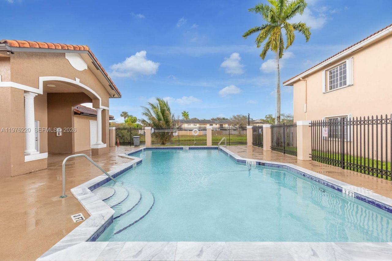 6445 SW 130th Pl, Unit 603, Miami, FL 33183 Photo