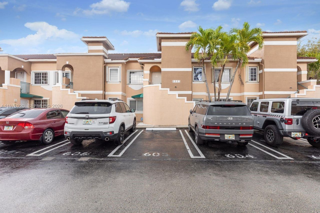 6445 SW 130th Pl, Unit 603, Miami, FL 33183 Photo