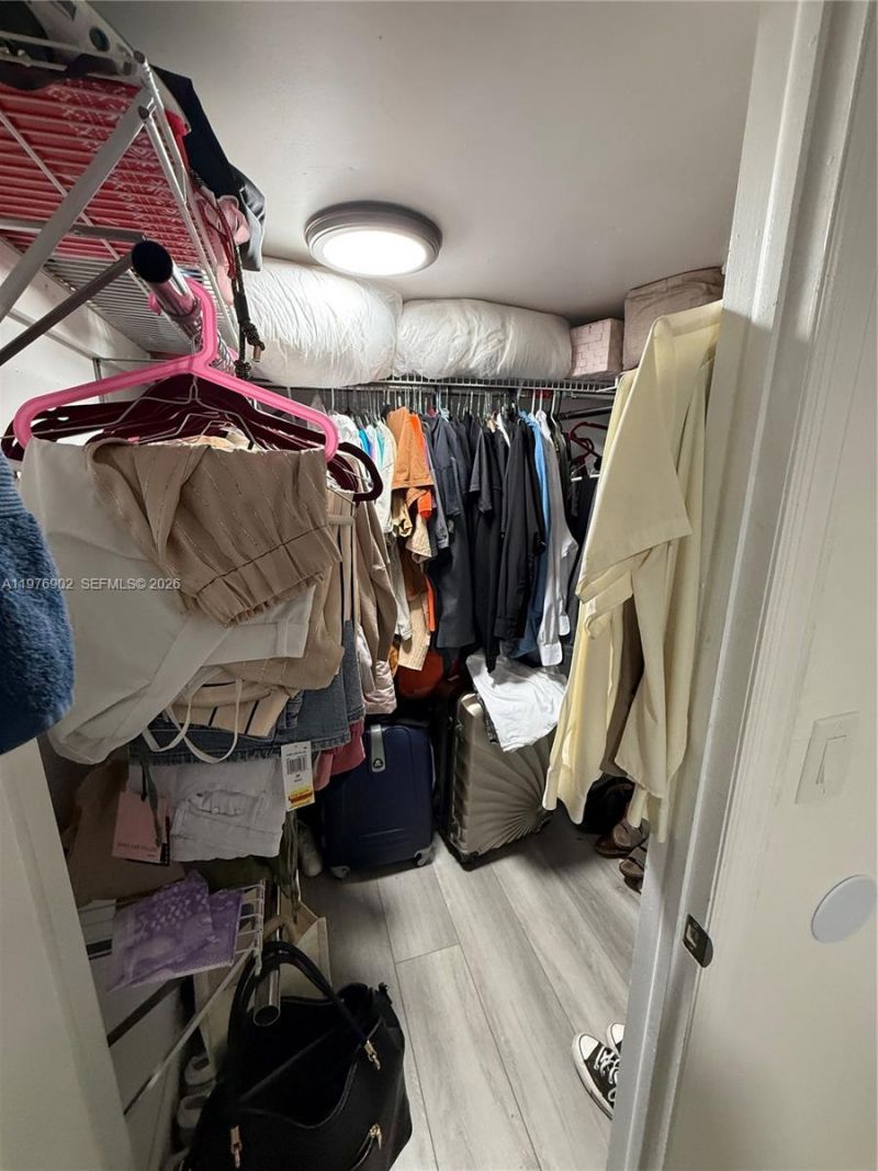 6070 W 18th Ave, Unit 209, Hialeah, FL 33012 Photo