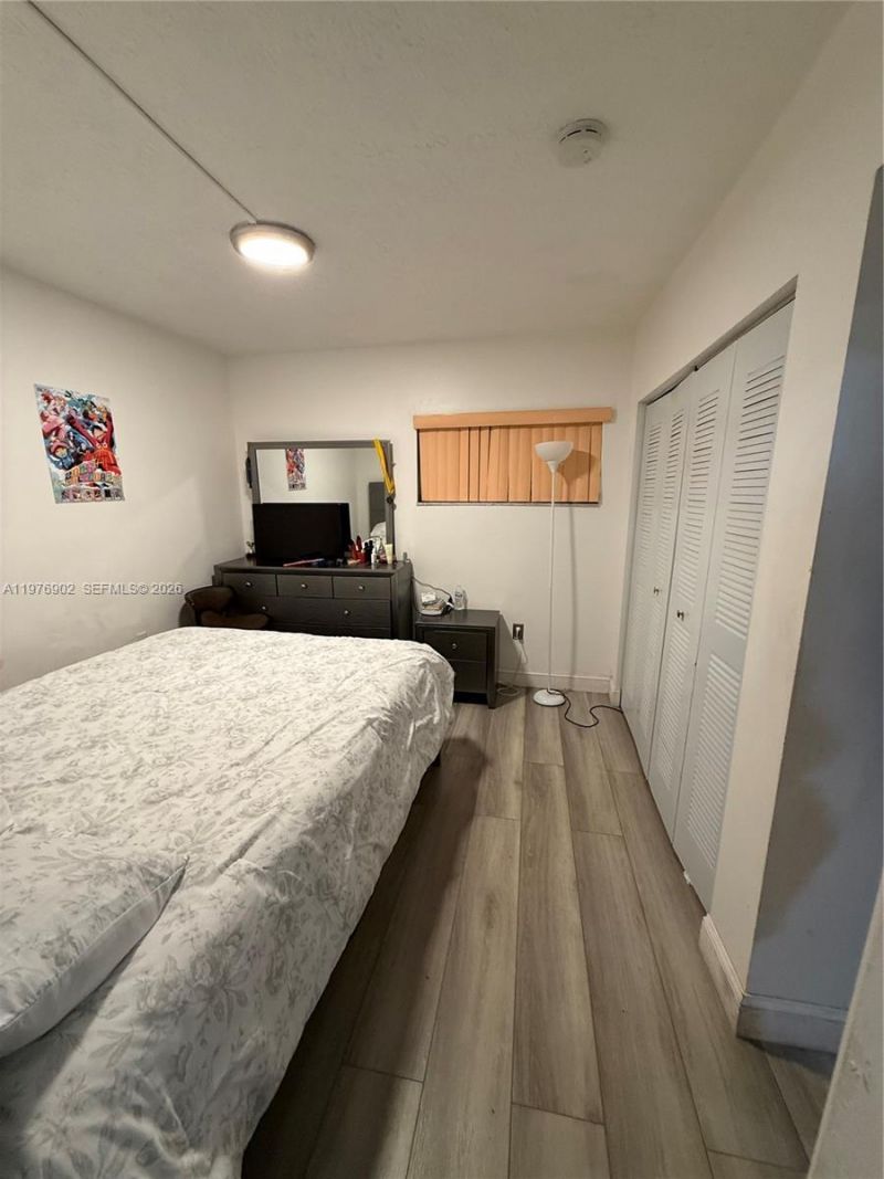 6070 W 18th Ave, Unit 209, Hialeah, FL 33012 Photo