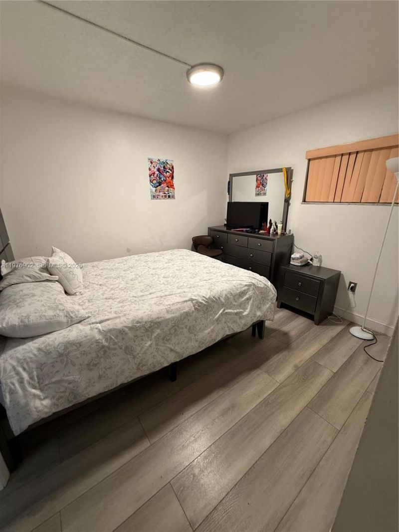 6070 W 18th Ave, Unit 209, Hialeah, FL 33012 Photo