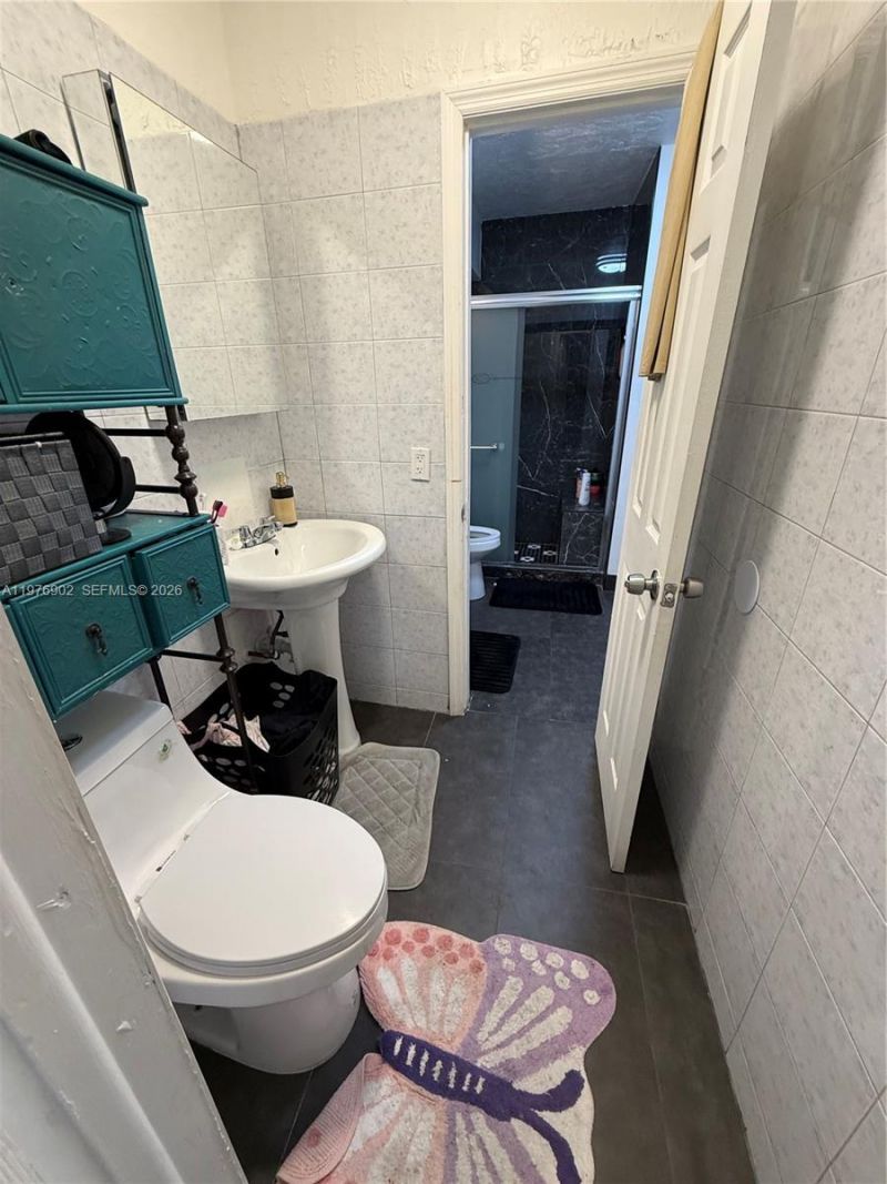 6070 W 18th Ave, Unit 209, Hialeah, FL 33012 Photo