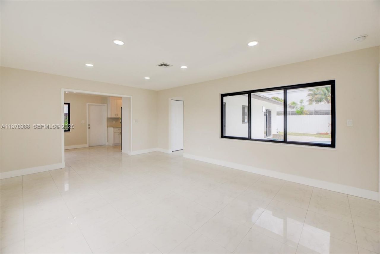 7965 Normandy St , Miramar, FL 33023 Photo