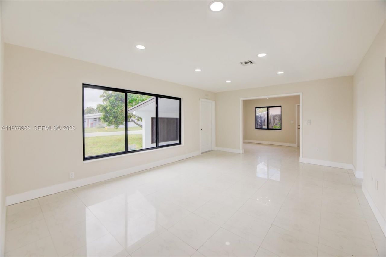 7965 Normandy St , Miramar, FL 33023 Photo