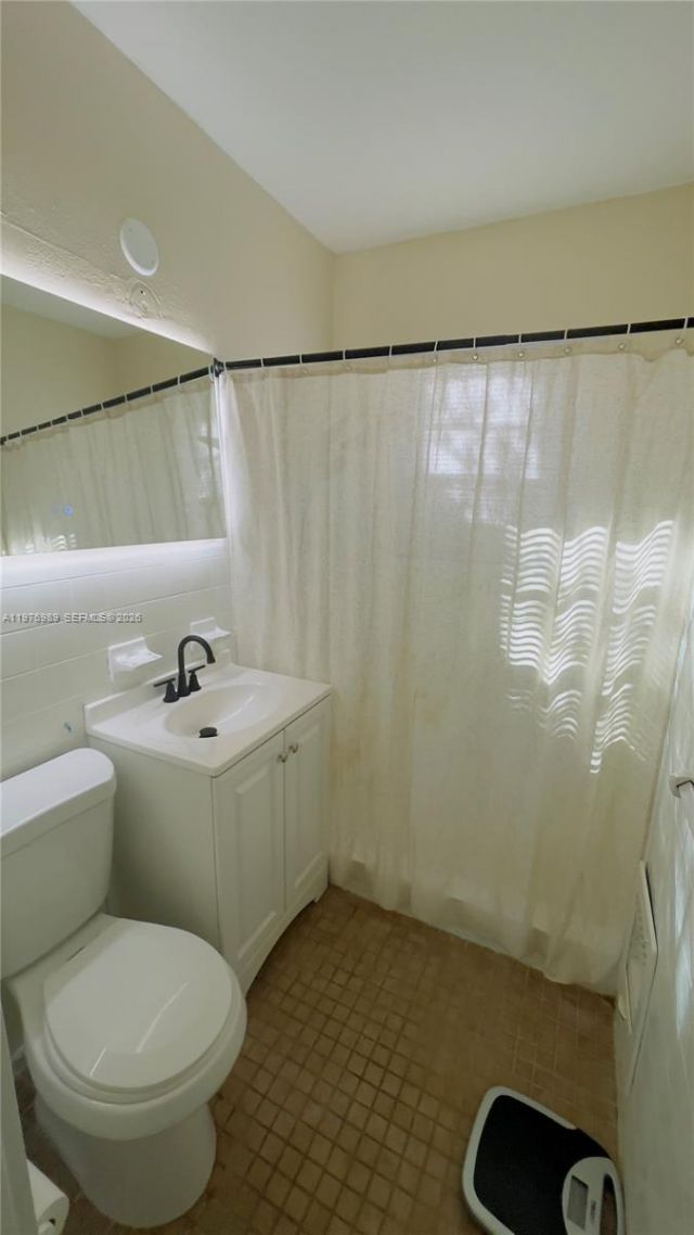 807 86th St, Unit 801, Miami Beach, FL 33141 Photo