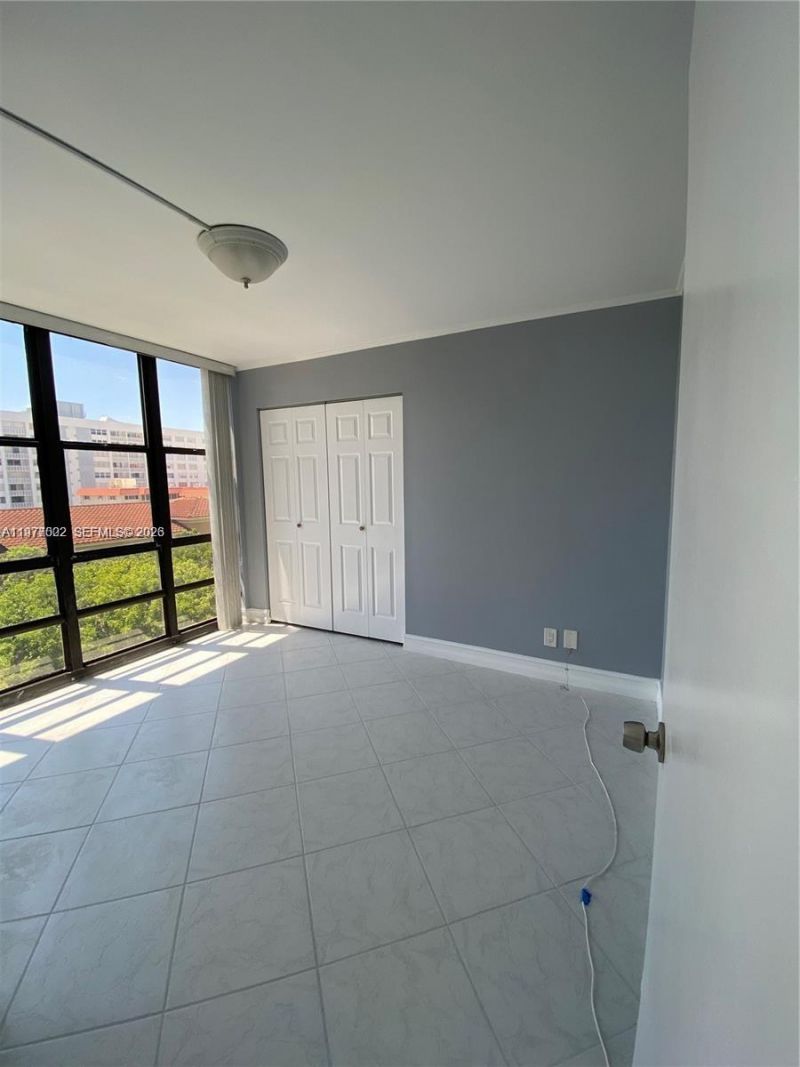 2049 S Ocean Dr, Unit 503, Hallandale Beach, FL 33009 Photo