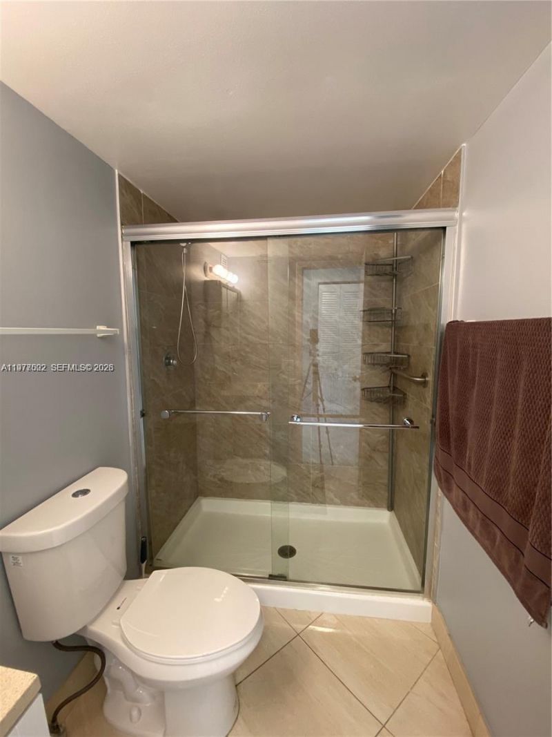 2049 S Ocean Dr, Unit 503, Hallandale Beach, FL 33009 Photo