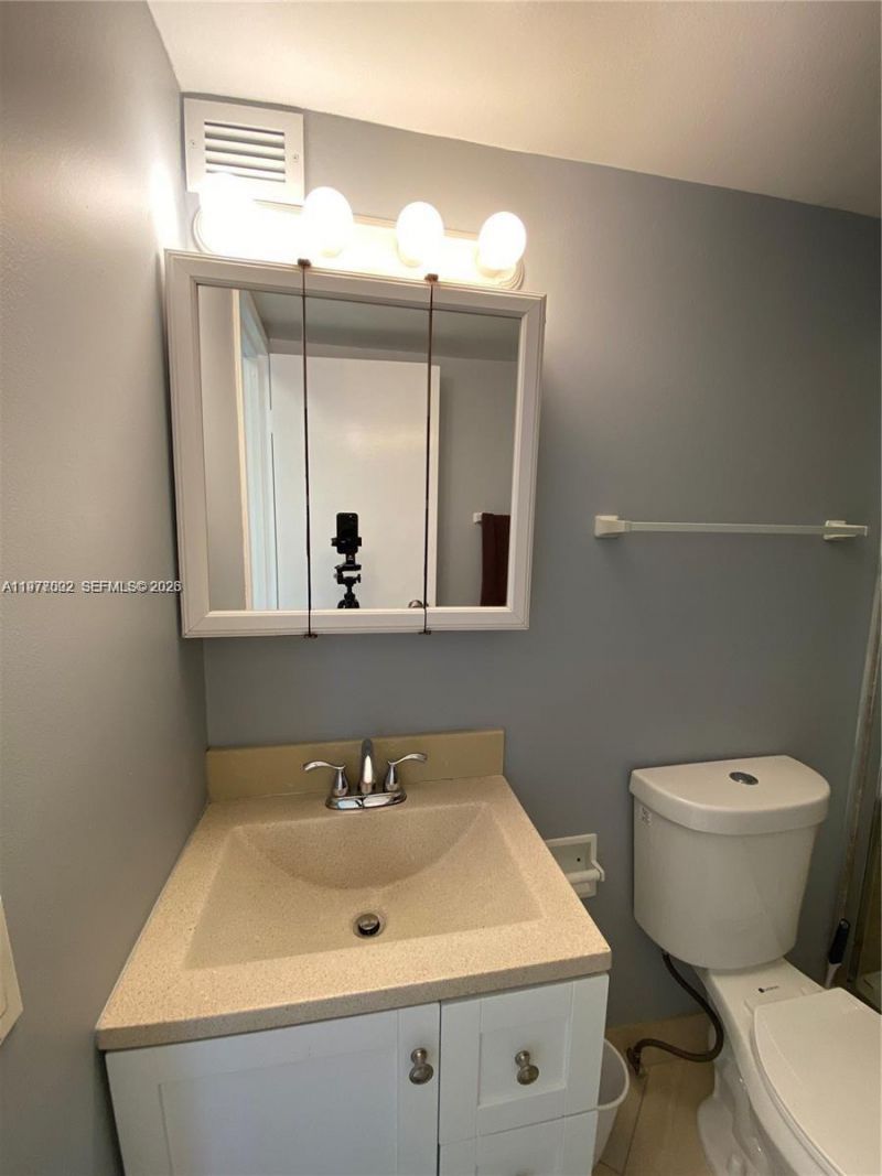 2049 S Ocean Dr, Unit 503, Hallandale Beach, FL 33009 Photo