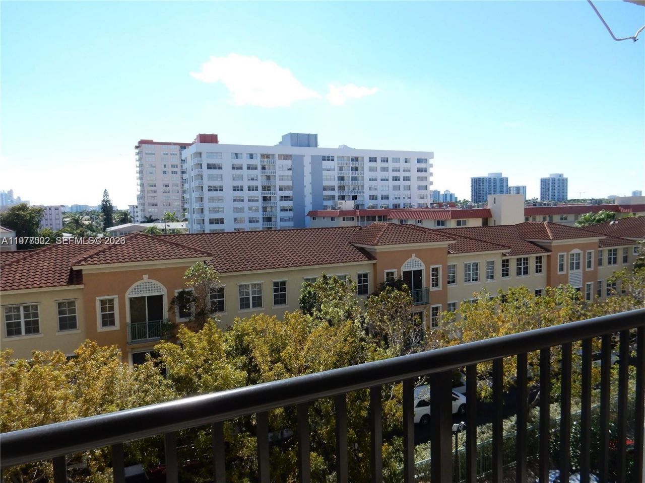 2049 S Ocean Dr, Unit 503, Hallandale Beach, FL 33009 Photo