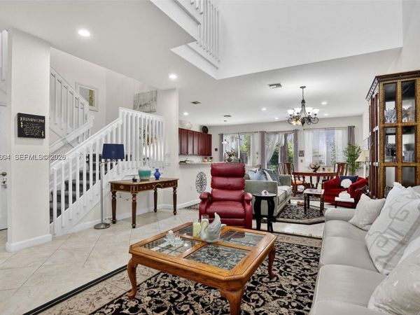 728 SE 2nd St, Pompano Beach, FL 33060