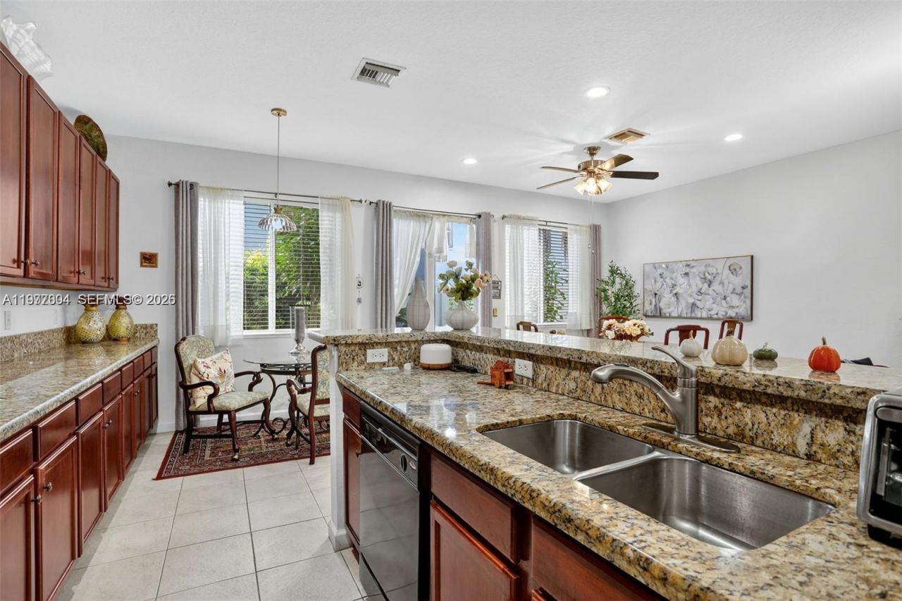 728 SE 2nd St, Pompano Beach, FL 33060 Photo