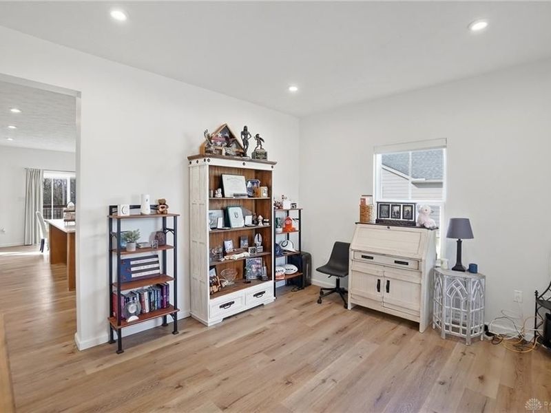 929 Cedar Grove Drive, Tipp City, OH 45371 Photo 10