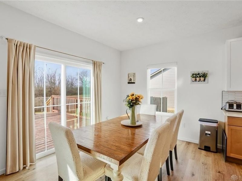 929 Cedar Grove Drive, Tipp City, OH 45371 Photo 19