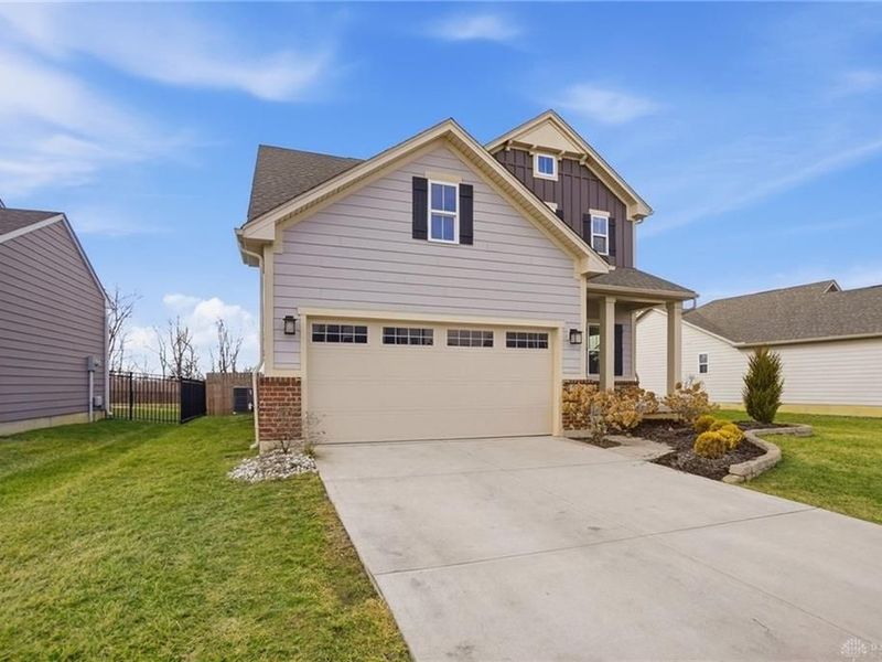 929 Cedar Grove Drive, Tipp City, OH 45371 Photo 4