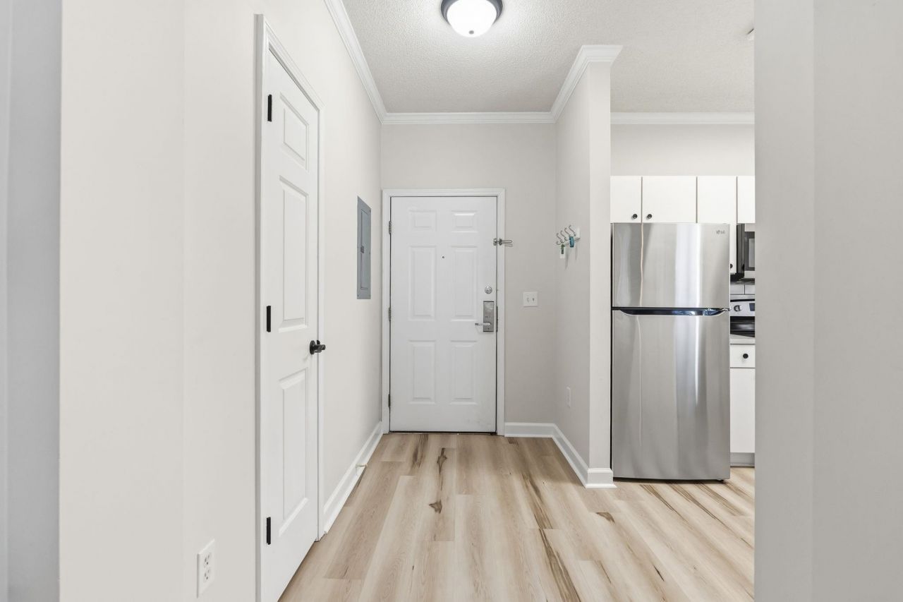 5751 Oyster Catcher Dr.  Photo 8