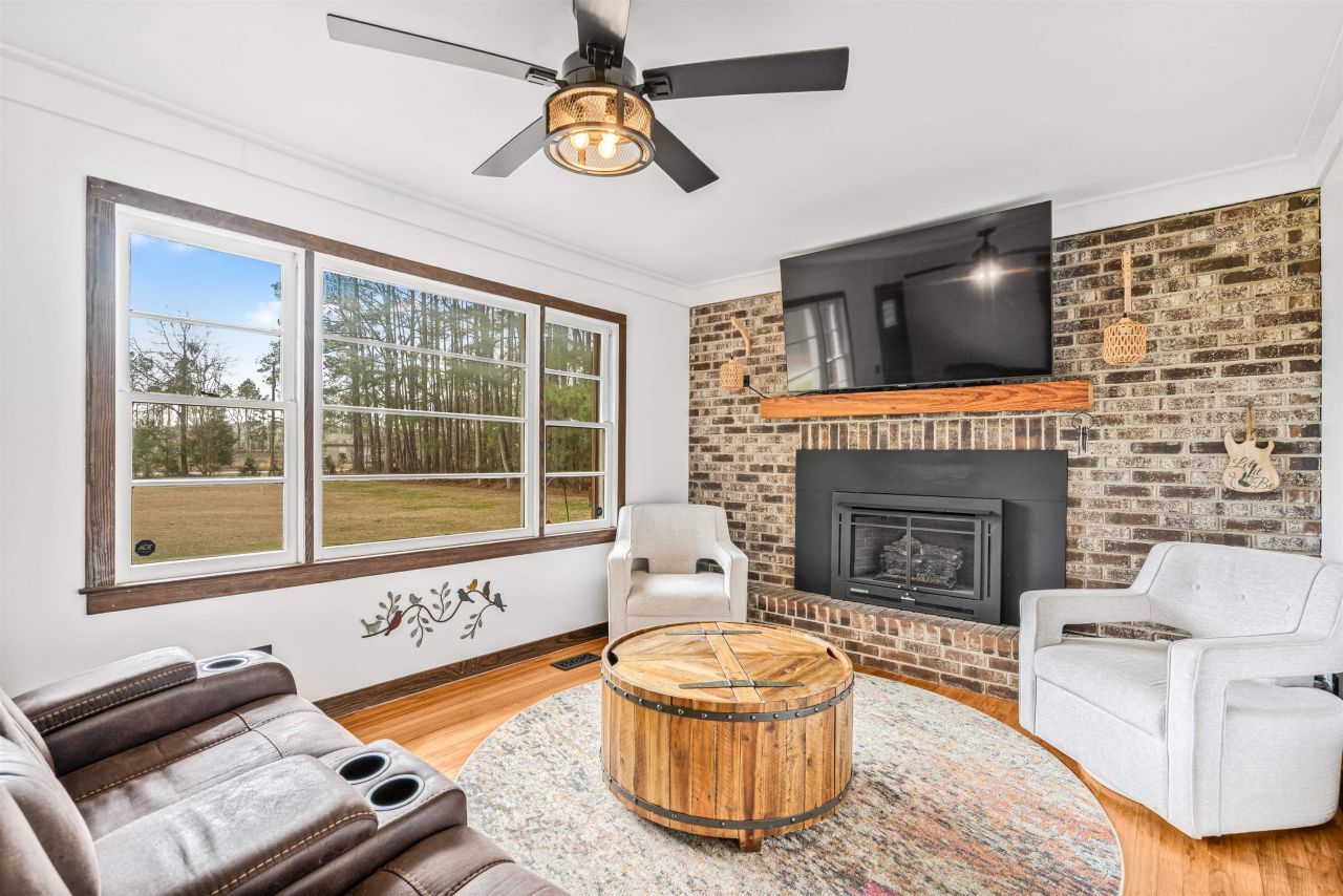 316 Tomahawk St. Photo 16