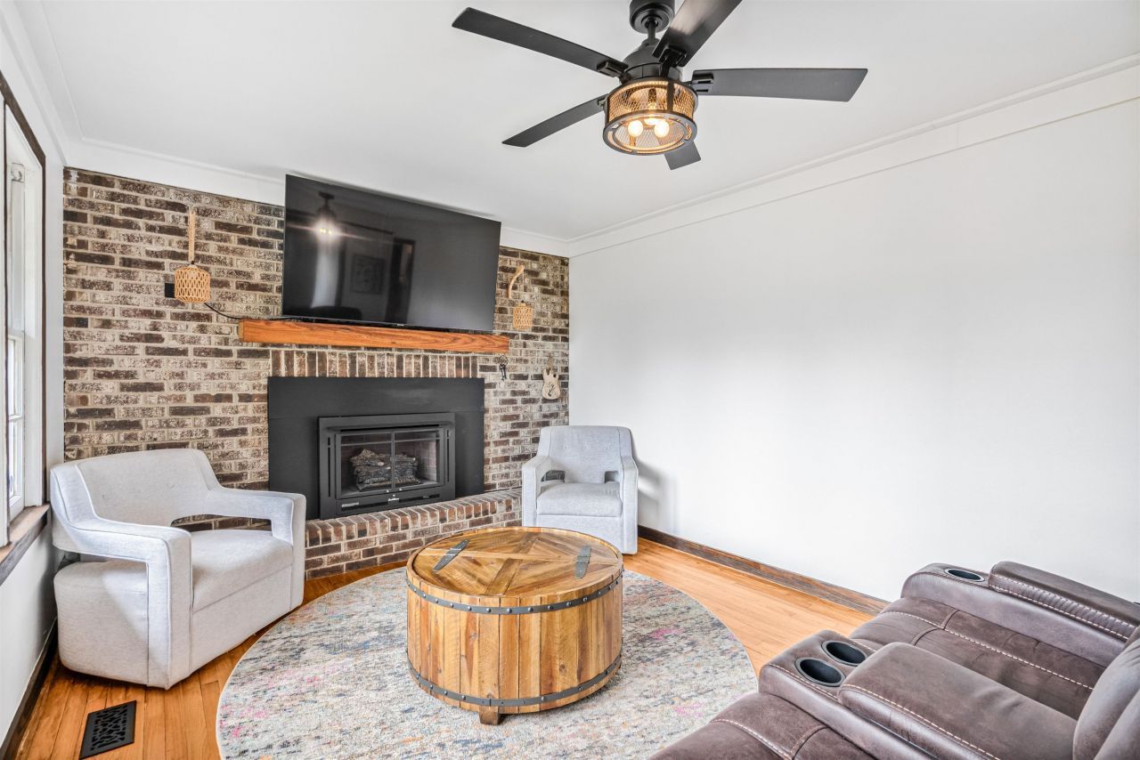 316 Tomahawk St. Photo 17