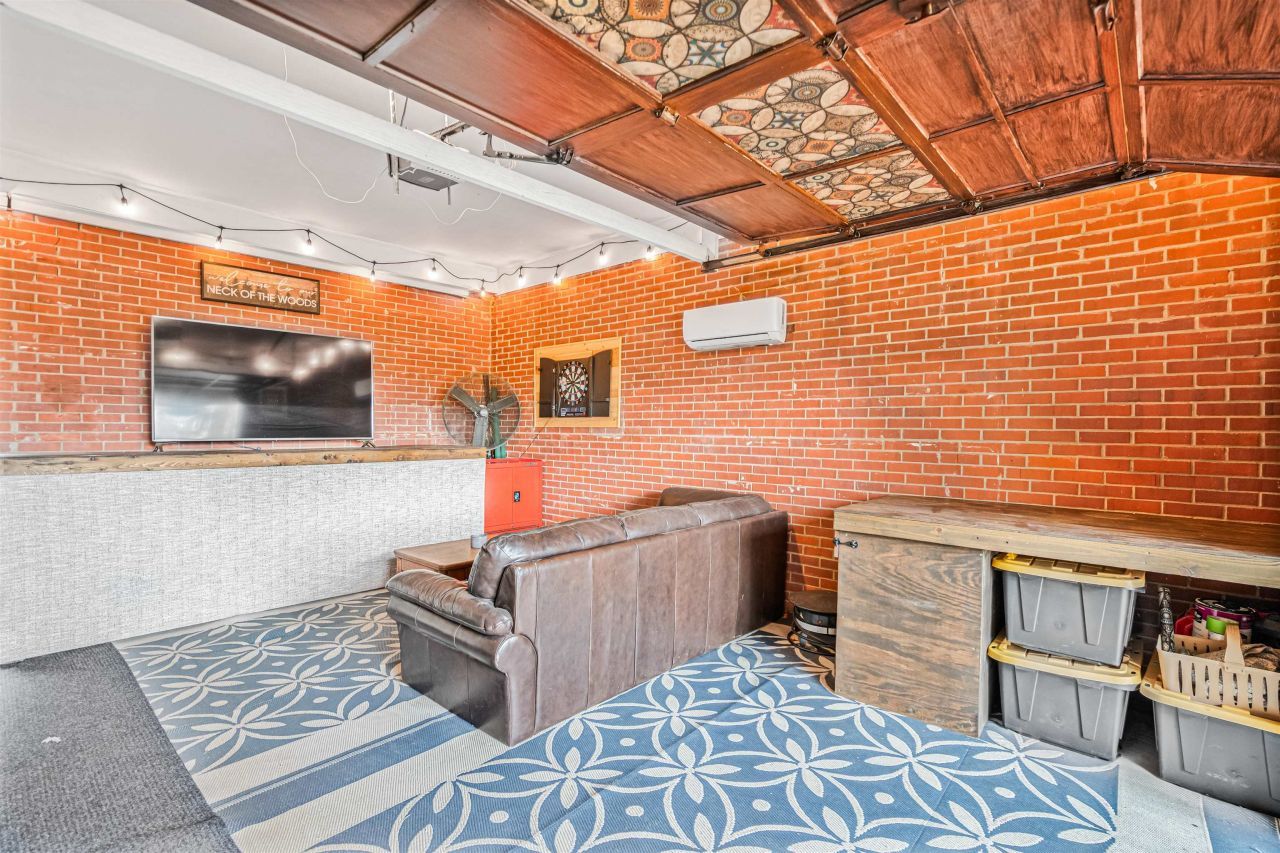 316 Tomahawk St. Photo 29