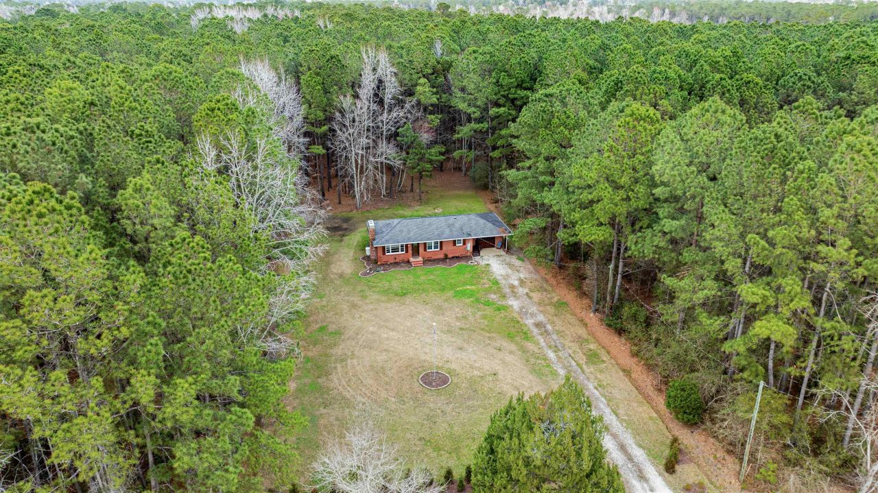 316 Tomahawk St. Photo 4