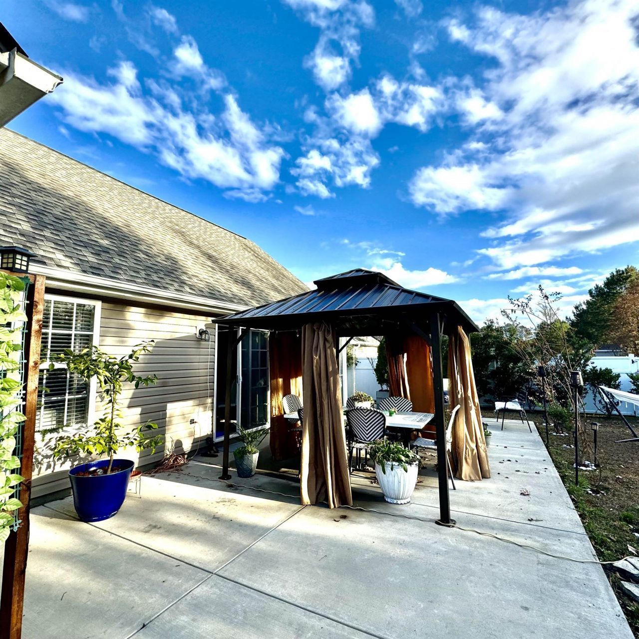 434 Barton Loop Photo 16