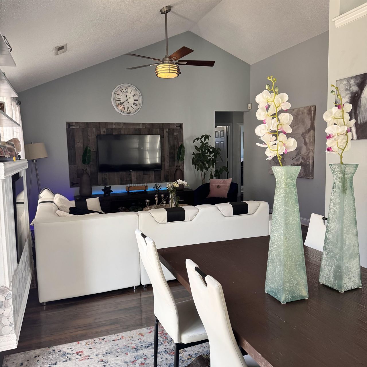 434 Barton Loop Photo 26