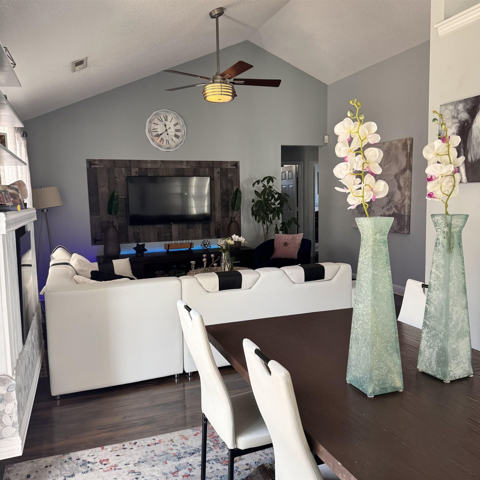 434 Barton Loop Photo 27