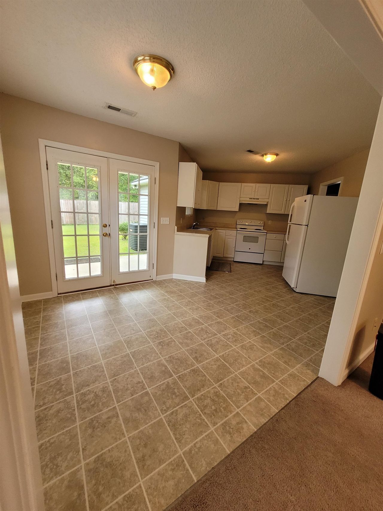 800 Elbow Rd.  Photo 7