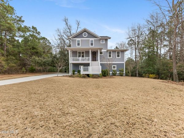 104 W High Bluff Drive, Hampstead, NC 28443