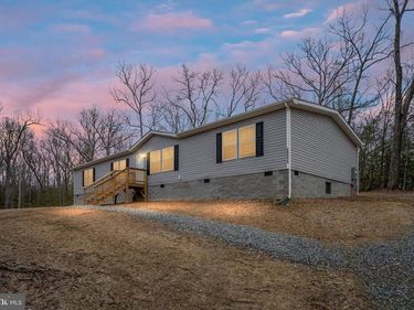 29373 WESTWARD LN , DOSWELL, VA 23047