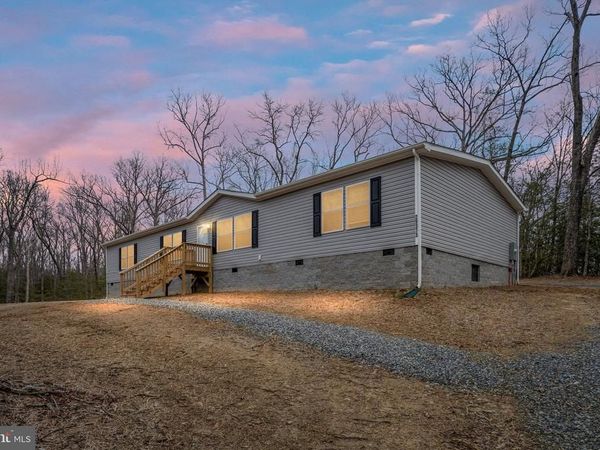 29373 WESTWARD LN , DOSWELL, VA 23047