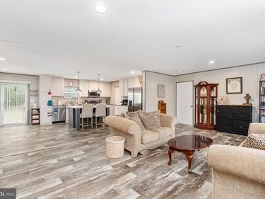29373 WESTWARD LN, DOSWELL, VA 23047