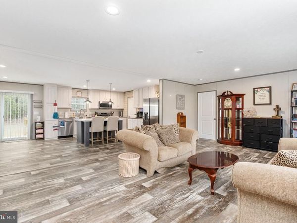 29373 WESTWARD LN, DOSWELL, VA 23047