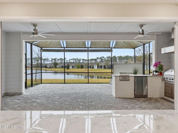 10821 TOWN VIEW Drive, Jacksonville, FL 32256