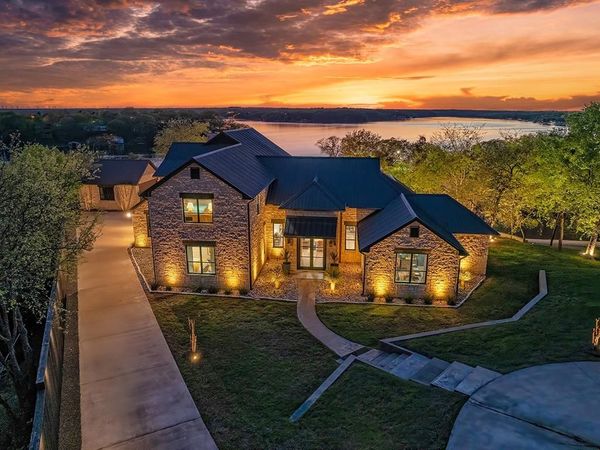 145 Lakeside Lane, Gainesville, TX 76240