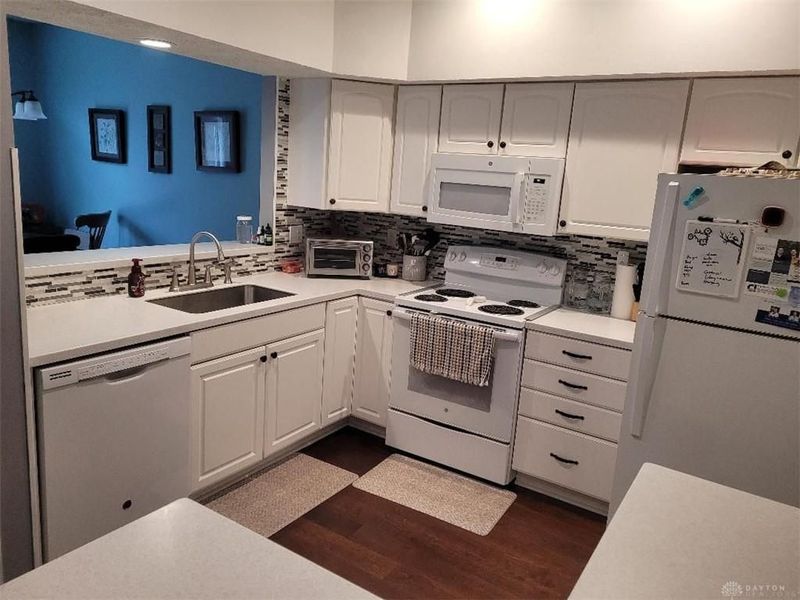 3560 Sequoia Drive, Beavercreek, OH 45431 Photo 6