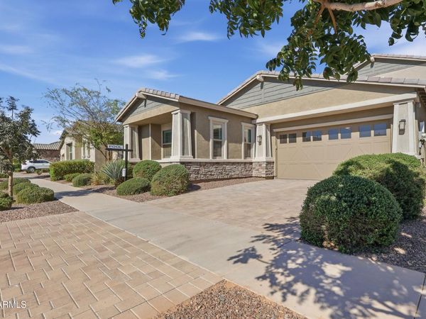 9936 E REVOLUTION Drive, Mesa, AZ 85212