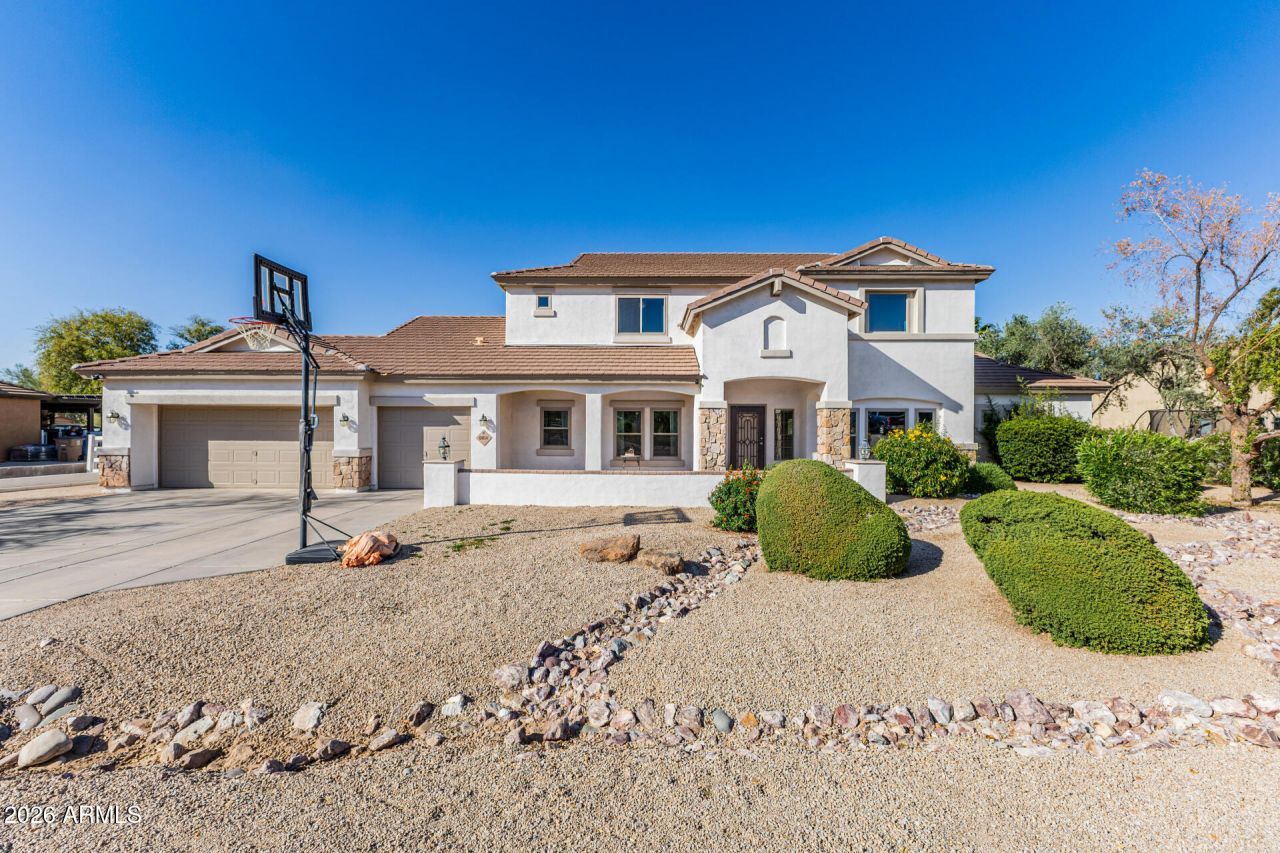 9814 W Prospector Drive, Queen Creek, AZ 85144 Main Photo
