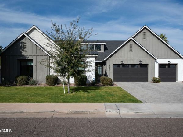3226 E GLENROSA Avenue, Phoenix, AZ 85018