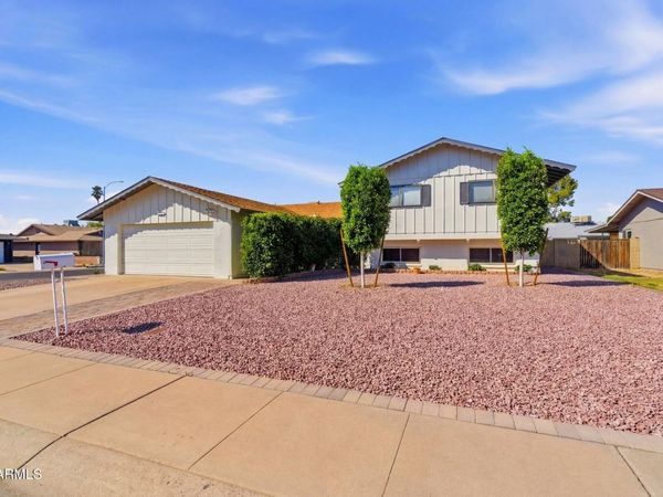 15204 N 51ST Drive, Glendale, AZ 85306